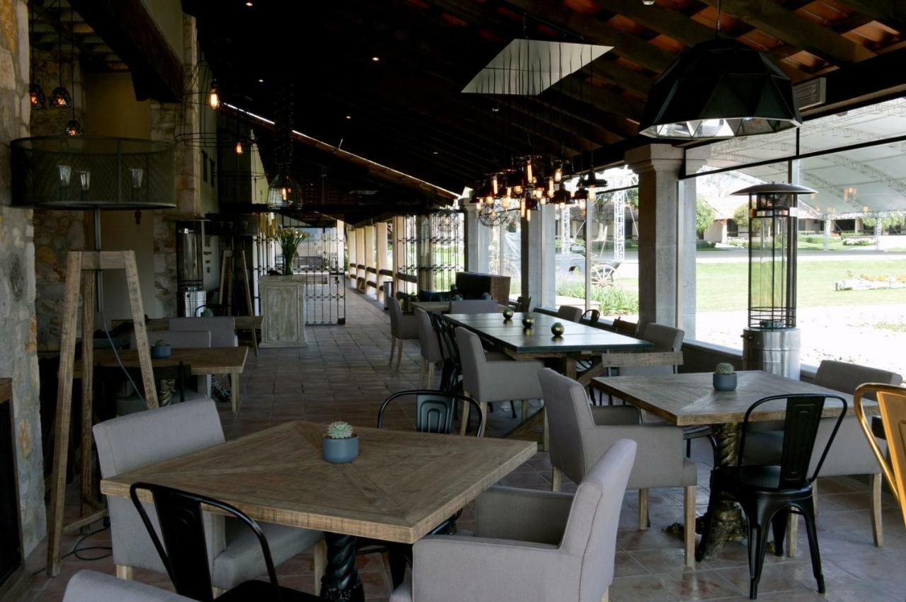 Hacienda Los Picachos Alcocer Exterior photo